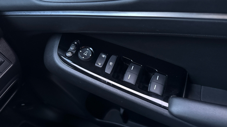 Honda HR-V 1.5 eHEV Advance 5dr CVT Hybrid Hatchback